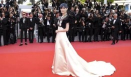 娱乐吃瓜女明星走红毯,娱乐女神走红毯，吃瓜群众热议焦点